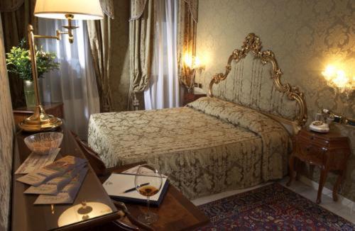 Al Ponte Antico Hotel เวนิส ภายนอก รูปภาพ