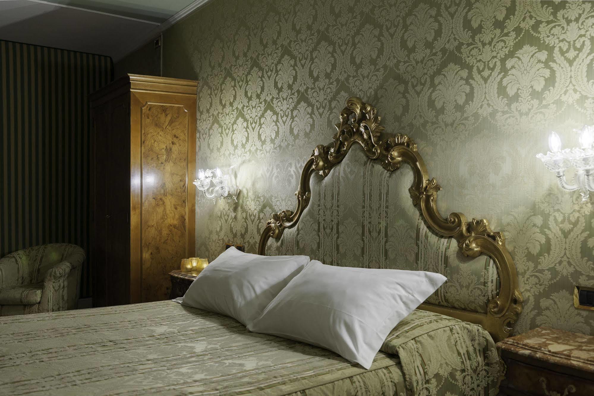 Al Ponte Antico Hotel เวนิส ภายนอก รูปภาพ