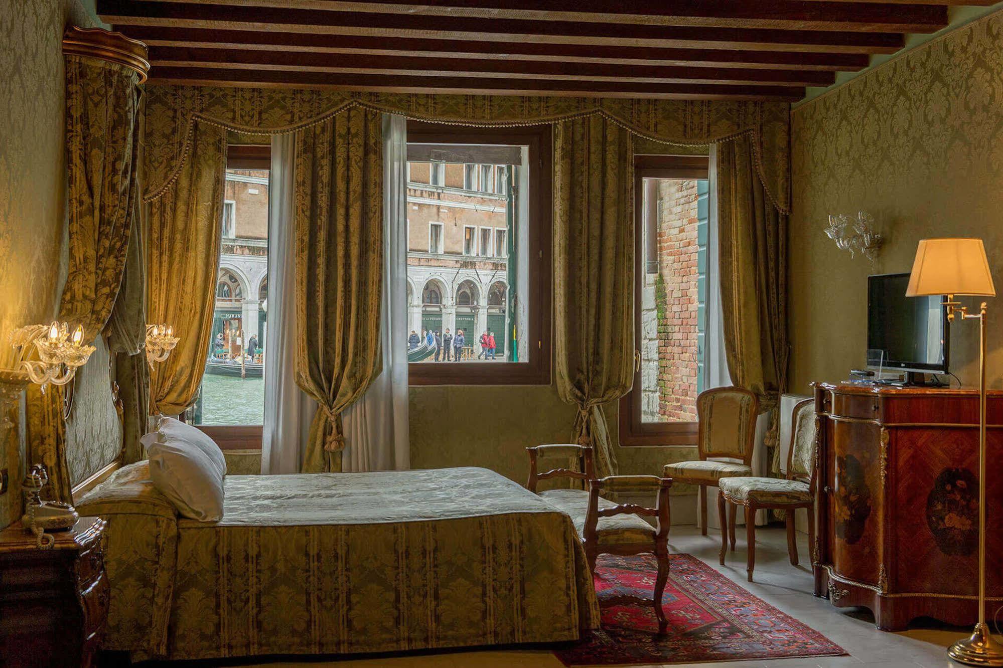 Al Ponte Antico Hotel เวนิส ภายนอก รูปภาพ