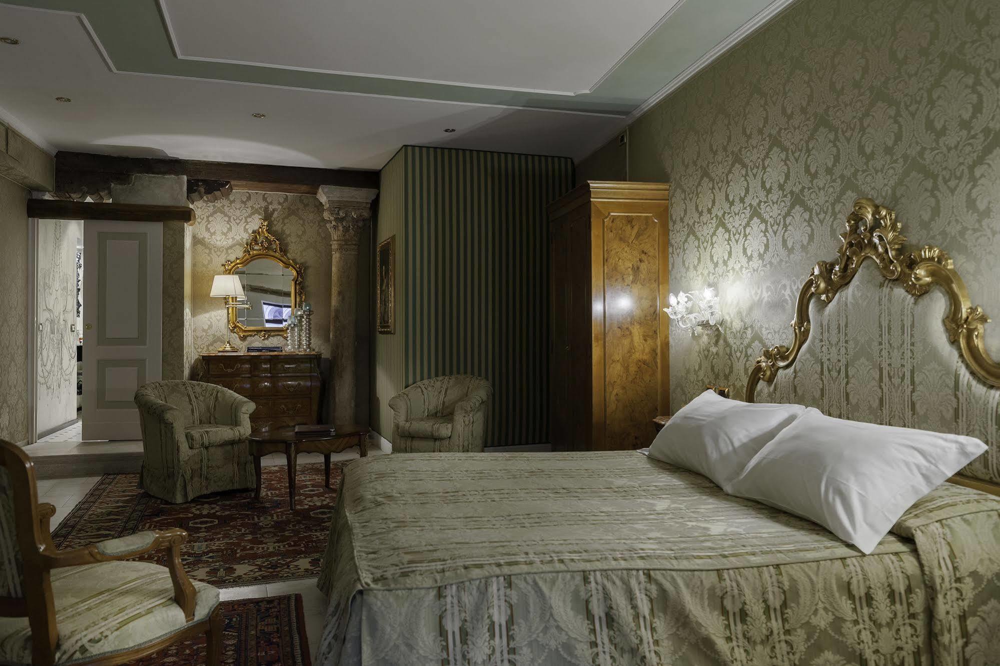 Al Ponte Antico Hotel เวนิส ภายนอก รูปภาพ