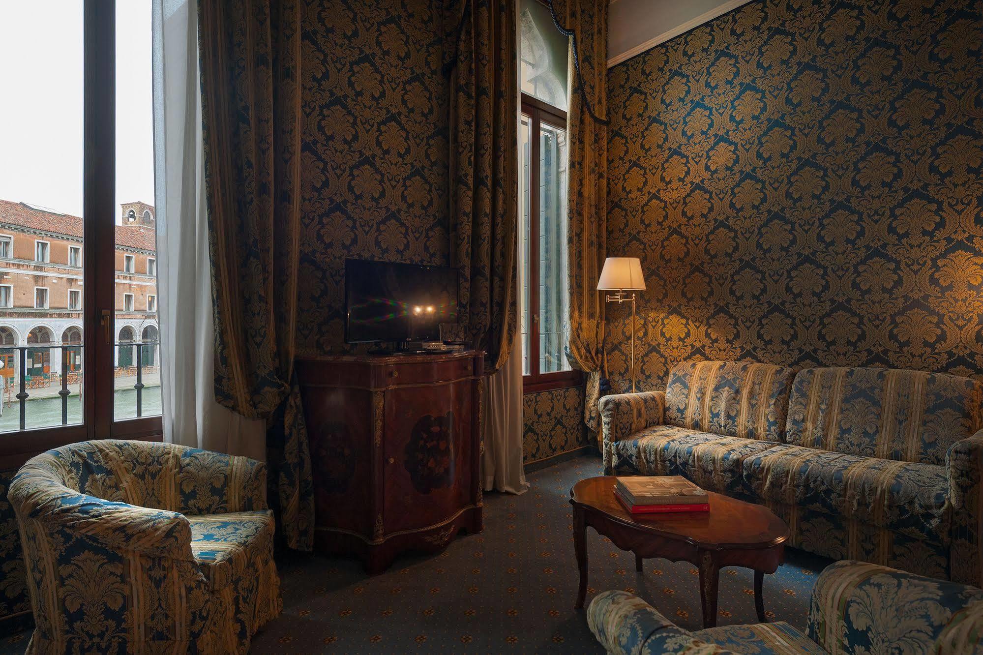 Al Ponte Antico Hotel เวนิส ภายนอก รูปภาพ