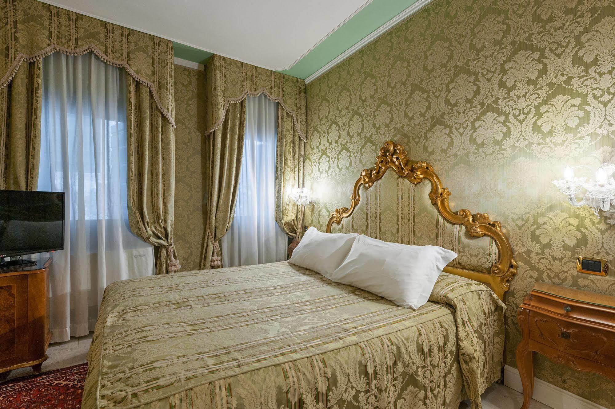 Al Ponte Antico Hotel เวนิส ภายนอก รูปภาพ