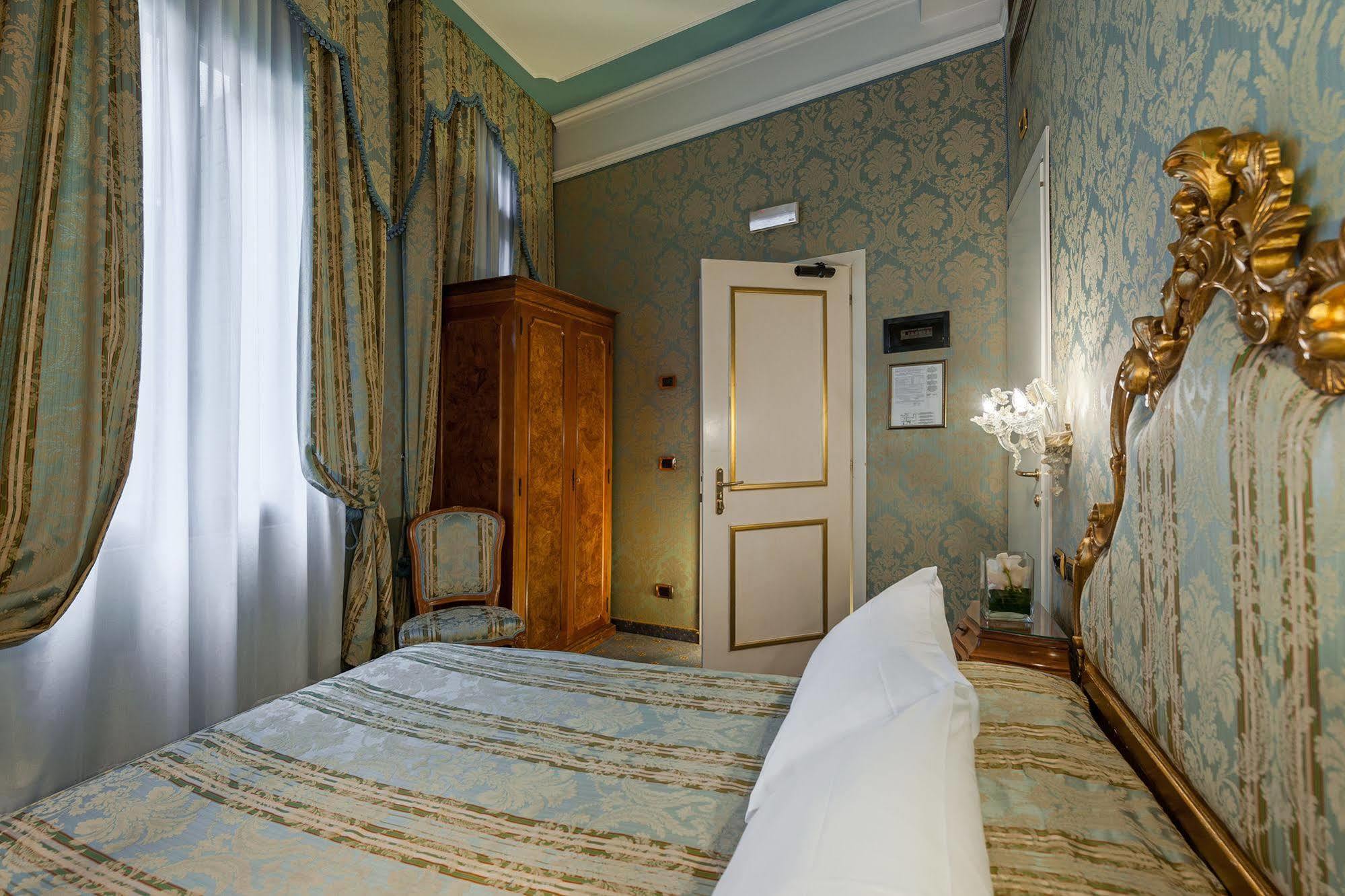Al Ponte Antico Hotel เวนิส ภายนอก รูปภาพ